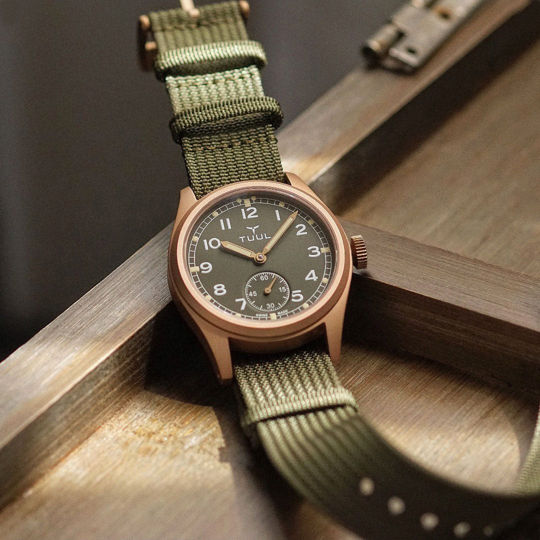 FILTHY 13 - Bronze - Green Dial